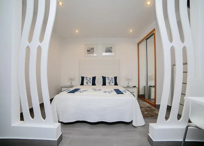 Gaivota Holidays Nazaré